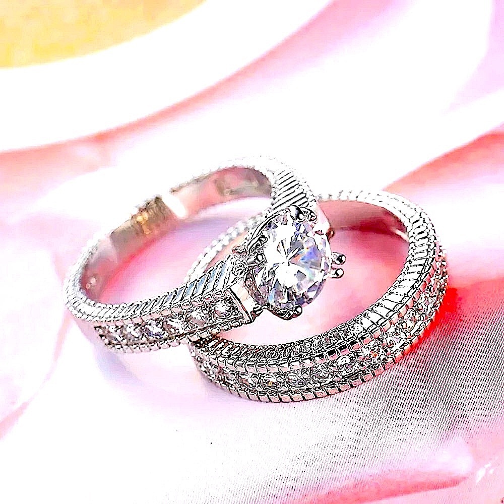 NEW 2 ct Solitaire Simulated Diamond Engagement Ring Set, Size 6‎